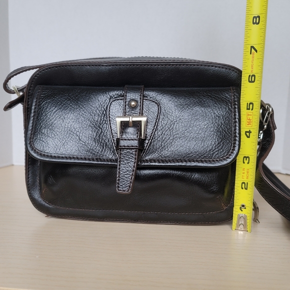Etienne Aigner Black Leather Adjustable Strap Crossbody Camera Bag Purse - Picture 13 of 16